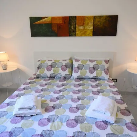 Villa Piscina Sul Mare, Heated Pool