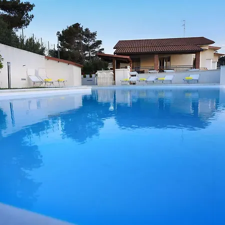Piscina Sul Mare, Heated Pool Villa Alcamo Marina