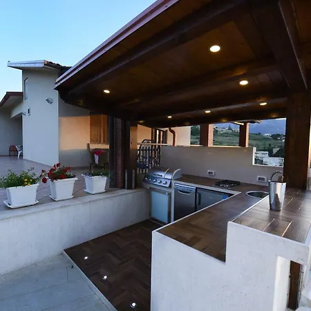 Piscina Sul Mare, Heated Pool Villa *