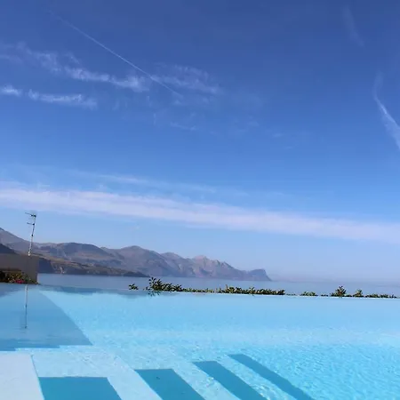 Villa Piscina Sul Mare, Heated Pool Alcamo Marina