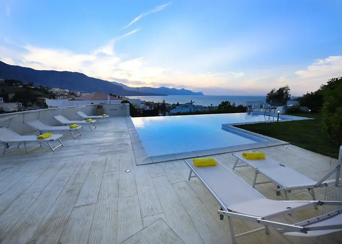 Villa Piscina Sul Mare, Heated Pool Alcamo Marina
