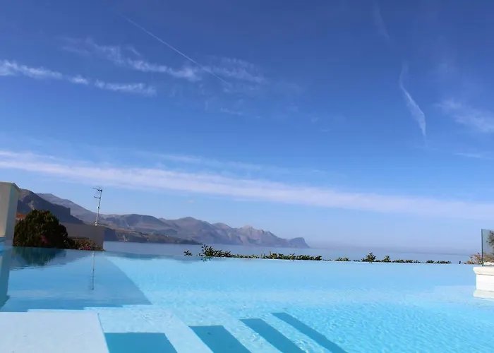 Villa Piscina Sul Mare, Heated Pool Alcamo Marina